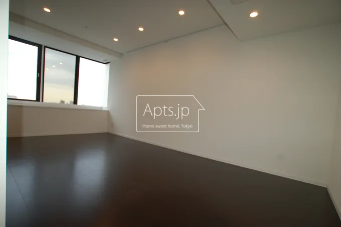 Park Cube Meguro Tower - Interior - ["Property", "Wall", "Room"]