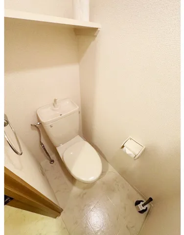 Maison De Ville Takanawa - Interior - ["Toilet seat", "Flooring", "Floor"]