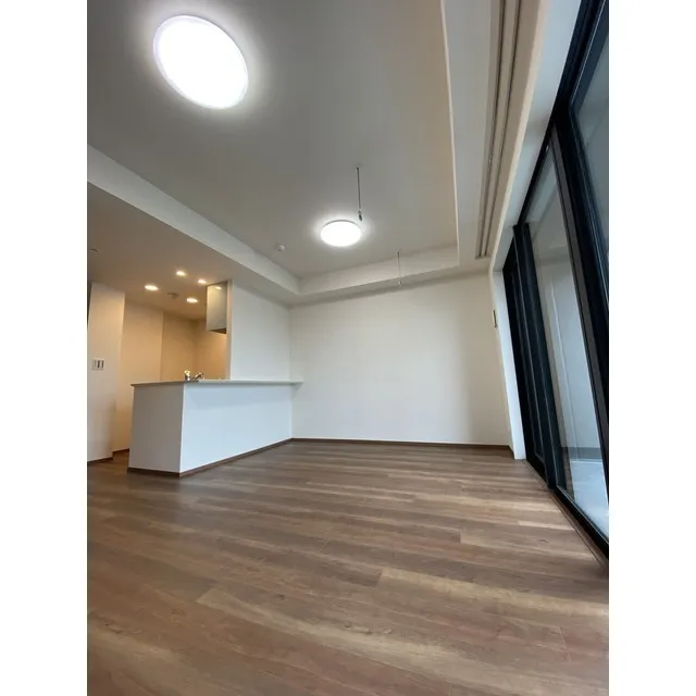 City House Nishi Ikebukuro - Interior - ["Building", "Window", "Hall"]