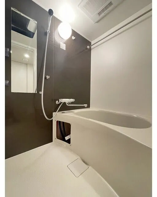 Well Square Yawata-Yama - Interior - ["Plumbing fixture", "Interior design", "Ceiling"]