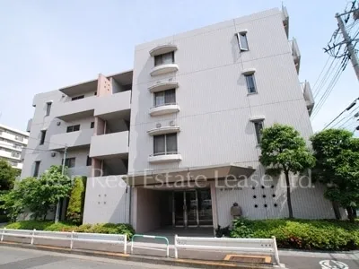 The Tabata House - Exterior - ["Plant", "Sky", "Building"]