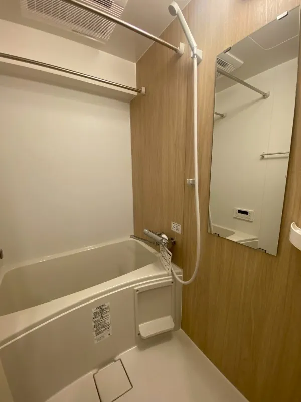 Mirai Heiwajima Residence - Interior - ["Flooring", "Floor", "Plumbing fixture"]