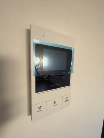 Log Life Higashi Rokugo - Interior - ["Electronic device", "Display device", "Electronics"]