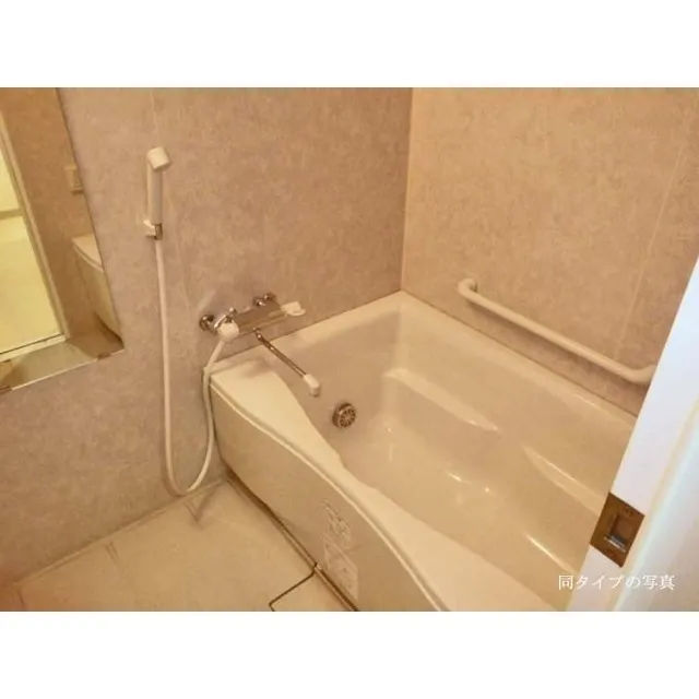 Comforia Ginza East - Interior - ["Brown", "Bathtub", "Property"]