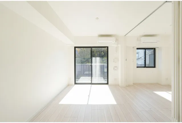 Comforia Liv Bunkyo Gokokuji - Interior - ["Flooring", "Floor", "Ceiling"]