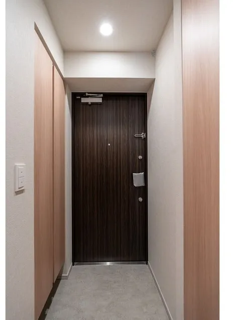 Livio Maison Asakusa Kaminarimon - Interior - ["Wood", "Flooring", "Floor"]
