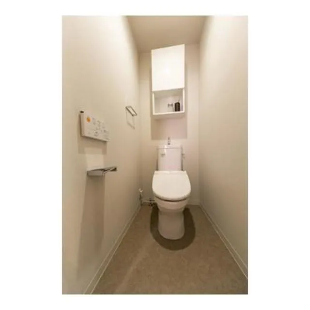 Merukumaru Keio Sasazuka Residence - Interior - ["Property", "Toilet", "Bathroom"]