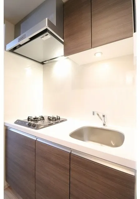 Well Square Komagome - Interior - ["Tap", "Sink", "Plumbing fixture"]