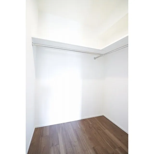 Light Terrace Kinshicho - Interior - ["White", "Property", "Floor"]