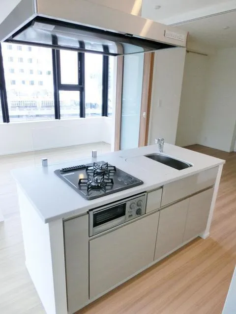 Park Axis Shibuya Kamiyamacho - Interior - ["Kitchen", "Kitchen Appliance", "Major appliance"]