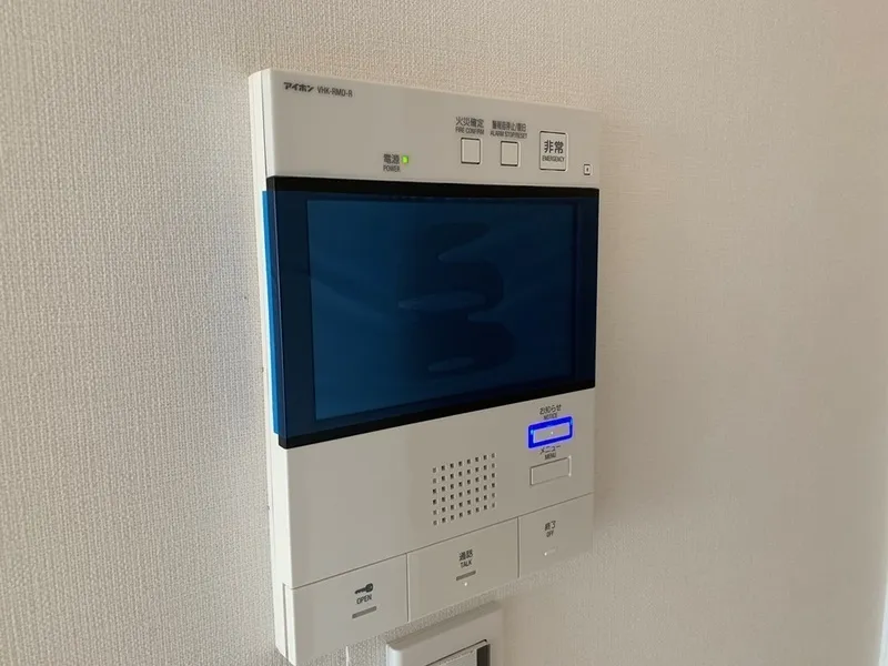 Doue Ryogoku III - Interior - ["Electronic device", "Technology", "Electronics"]