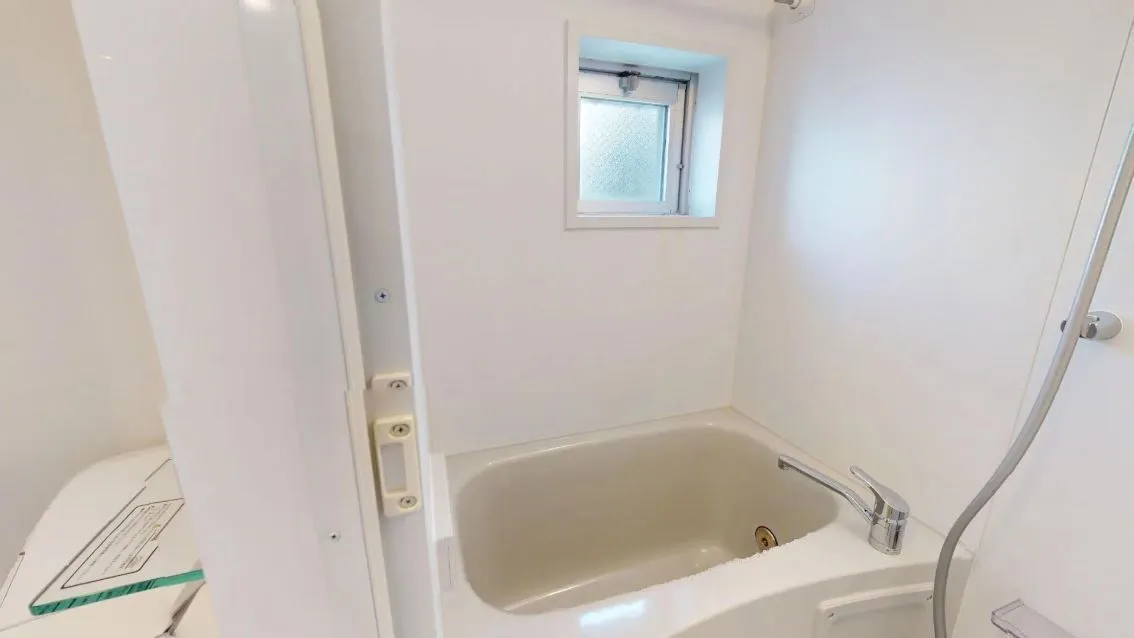 Hmlet Gakugei Daigaku - Interior - ["Plumbing fixture", "Plumbing", "Bathroom"]