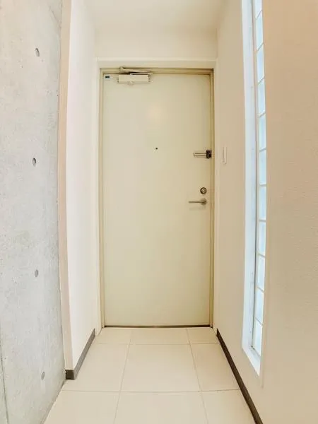 Blanche Kanamecho - Interior - ["Wall", "Flooring", "Wood"]
