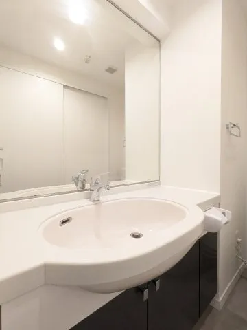 Beljure Takanawa - Interior - ["Interior design", "Plumbing fixture", "Flooring"]