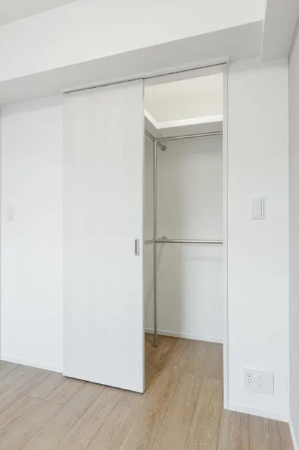 Asyl Court Sangenjaya - Interior - ["Wood", "Flooring", "Floor"]