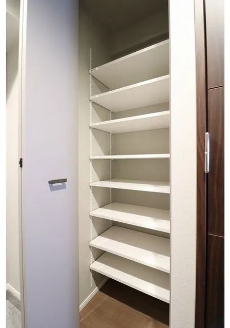 La Douceur Sugamo West - Interior - ["Shelf", "Shelving", "Interior design"]
