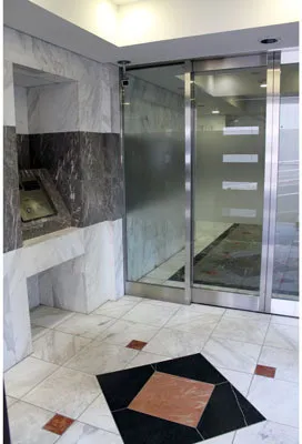 Elflat Takanawadai - Exterior - ["Floor", "Flooring", "Glass"]