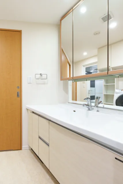 Momento Shiodome - Interior - ["Property", "Room", "Furniture"]