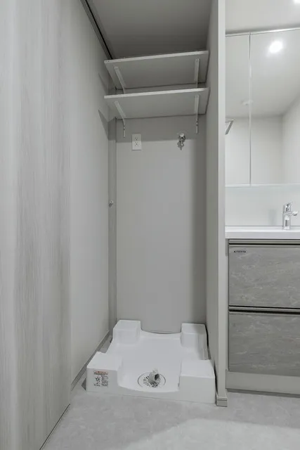 Grand Park Sendagaya Residence - Interior - ["Flooring", "Floor", "Composite material"]