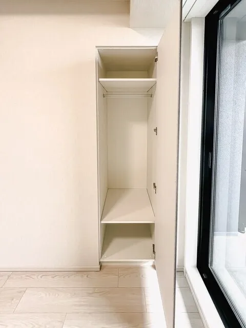 Brookside Residence Kiba - Interior - ["Wood", "Flooring", "Floor"]