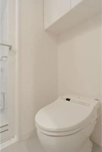 Park Axis Tameike-Sanno - Interior - ["Toilet seat", "Toilet", "Bathroom"]