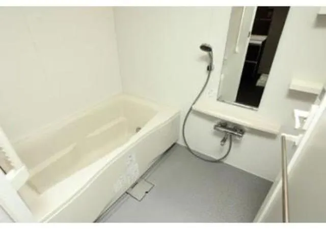 Belle Face Shibaura Tower - Interior - ["Floor", "Flooring", "Plumbing fixture"]