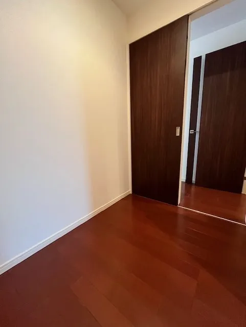 Residia Tower Kamiikebukuro (Tower Building) - Interior - ["Flooring", "Floor", "Wood"]