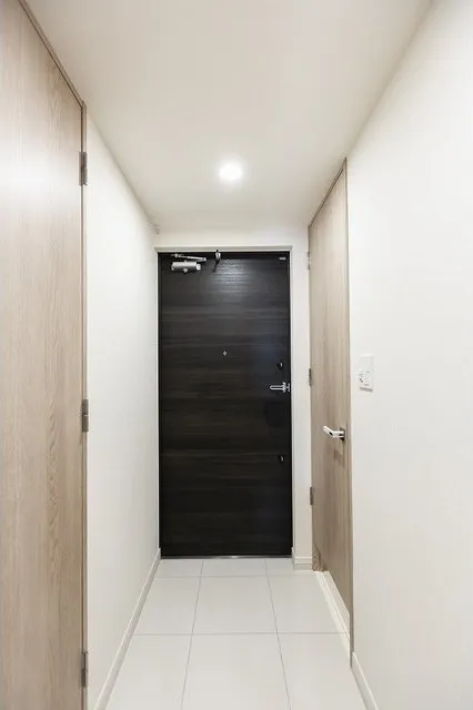 Comforia Kitazawa - Interior - ["Door", "Building", "Wood"]