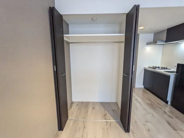 Regaland Meguro - Interior - ["Cabinetry", "Building", "Wood"]