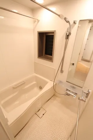 Prime Urban Ebisu II - Interior - ["Bathroom", "Room", "Property"]