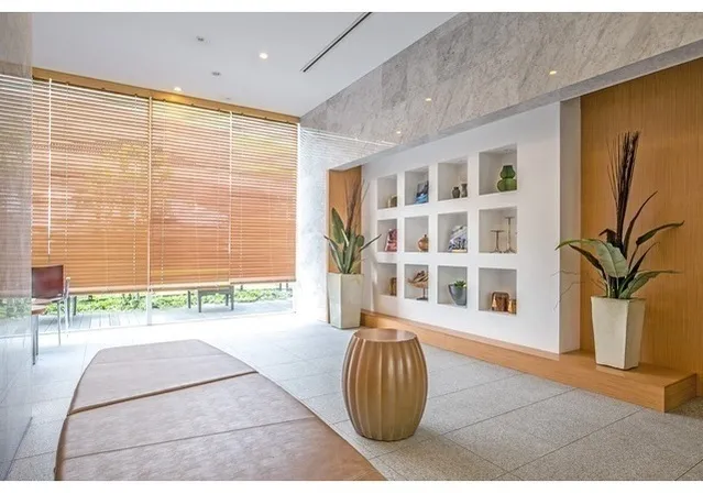 Comforia Shirokane-Takanawa - Exterior - ["Ceiling", "Property", "Floor"]