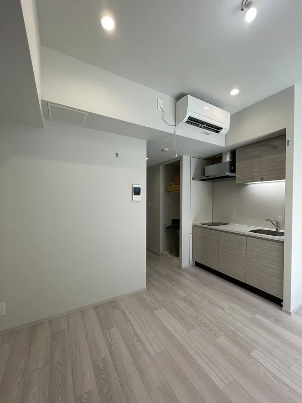 Milia Residence Ryogoku II - Interior - ["Flooring", "Wood", "Ceiling"]