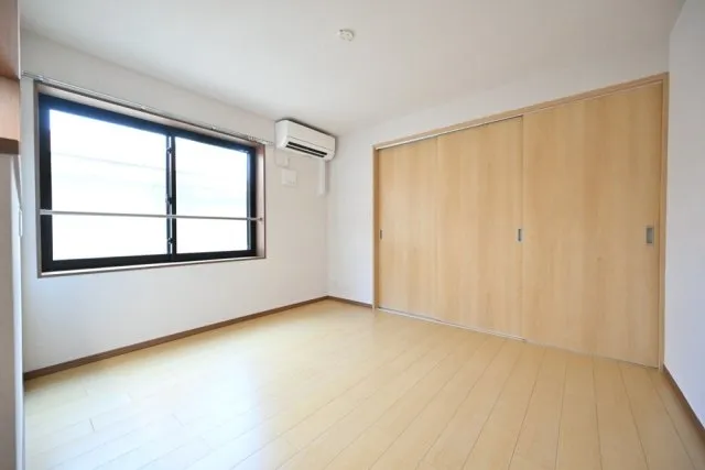 CENTRAL GARDEN RESIDENCE TOKYO - Interior - ["Wood", "Flooring", "Floor"]