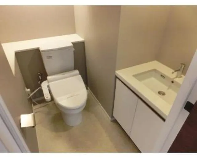 Park Axis Takinogawa La Breeze - Interior - ["Plumbing fixture", "Toilet seat", "Toilet"]