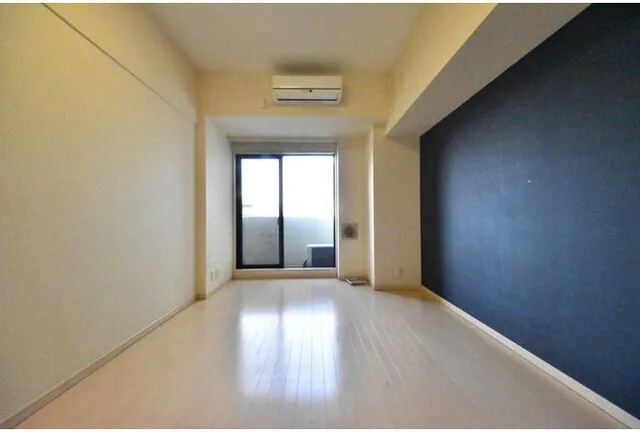 Feel A Shibuya - Interior - ["Flooring", "Floor", "Ceiling"]