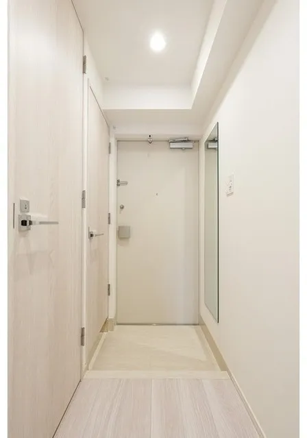Comforia Liv Nagafukucho - Interior - ["Flooring", "Wood", "Floor"]