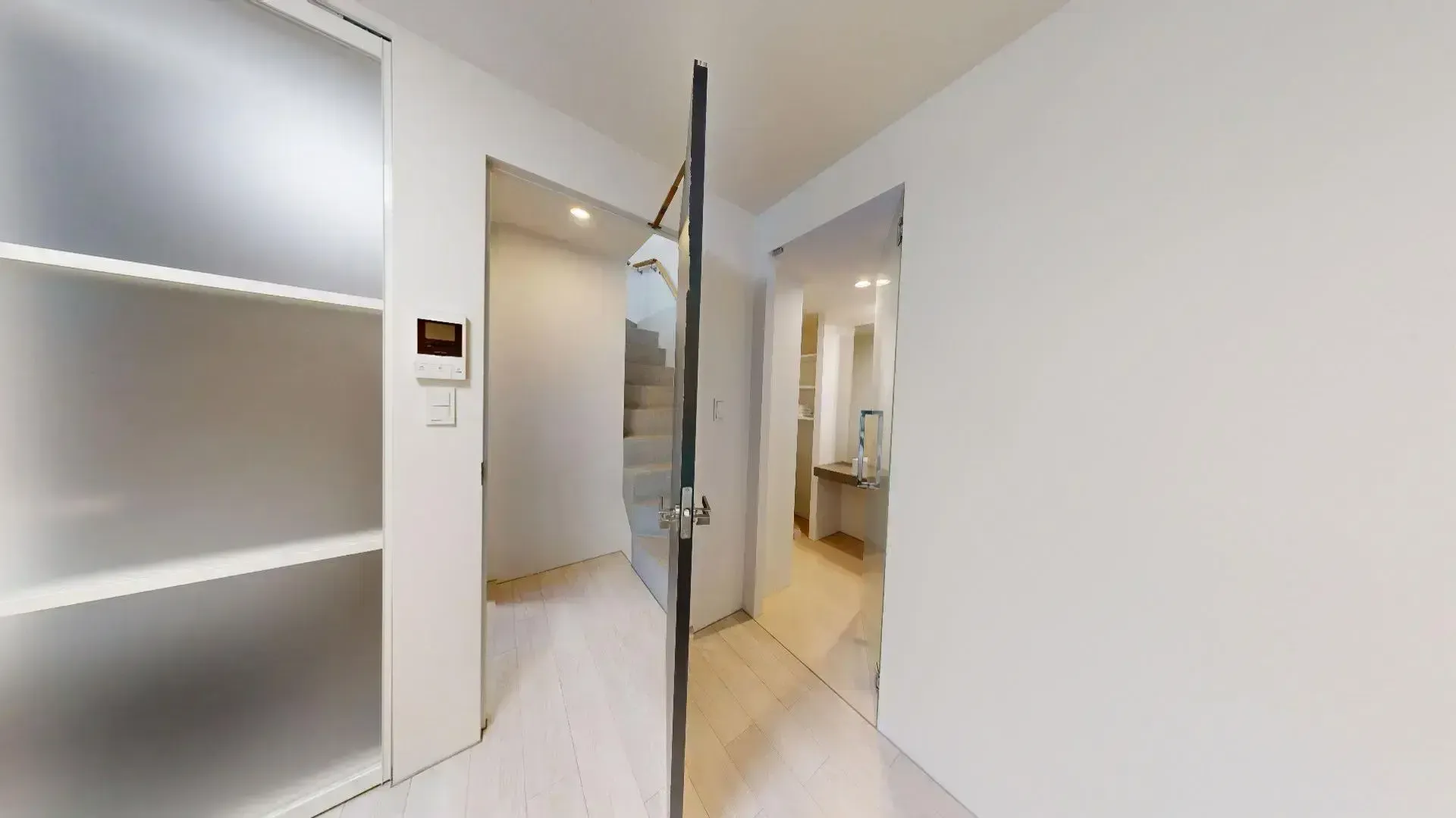 Hmlet Shinjuku Wakamatsucho - Interior - ["Flooring", "Floor", "Wall"]