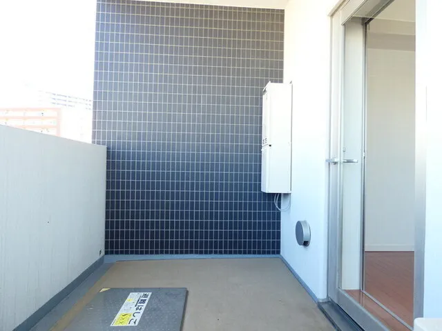 SQUARE Shibuya - Interior - ["Flooring", "Floor", "Composite material"]