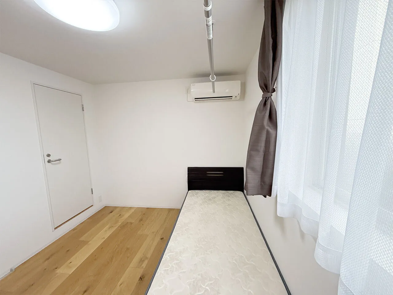 Mynavi STAY Tachiaigawa 2 - Interior - ["Flooring", "Floor", "Wall"]