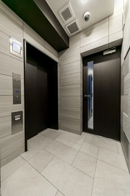 Muni Residence Ueno - Exterior - ["Flooring", "Ceiling", "Interior design"]