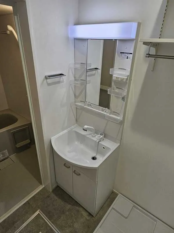 GRADUS Kasai - Interior - ["Plumbing fixture", "Bathroom Sink", "Bathroom"]