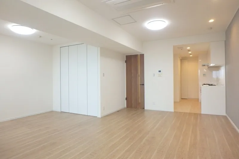 Riverside Sumida Central Tower Palace - Interior - ["Flooring", "Floor", "Wood flooring"]