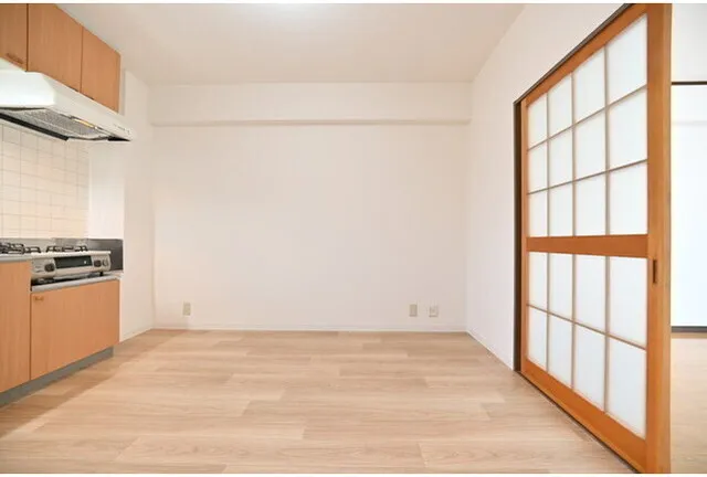 Seeds Residence Eifukucho Palace - Interior - ["Flooring", "Floor", "Wood flooring"]