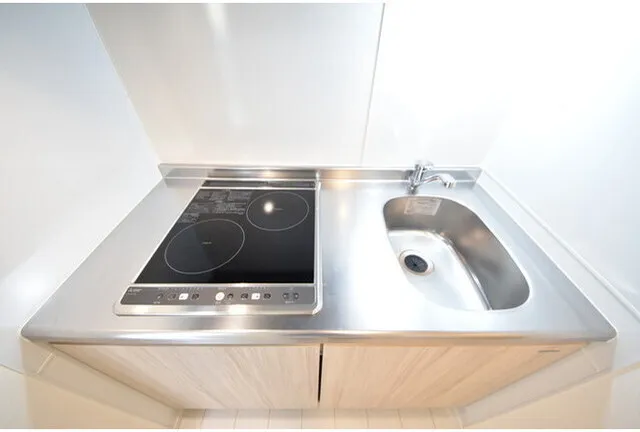 Goodenough Nakano Shinbashi - Interior - ["Kitchen Sink", "Kitchen", "Major appliance"]