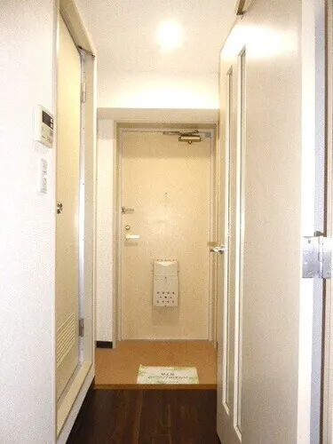 Vivre Nishiike - Interior - ["Wood", "Flooring", "Floor"]