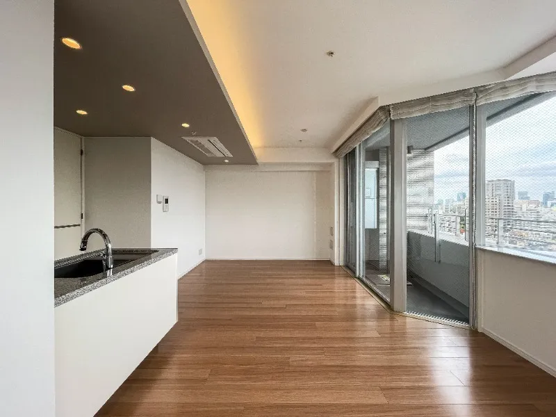 Pierce Shirokanedai - Interior - ["Floor", "Flooring", "Apartment"]