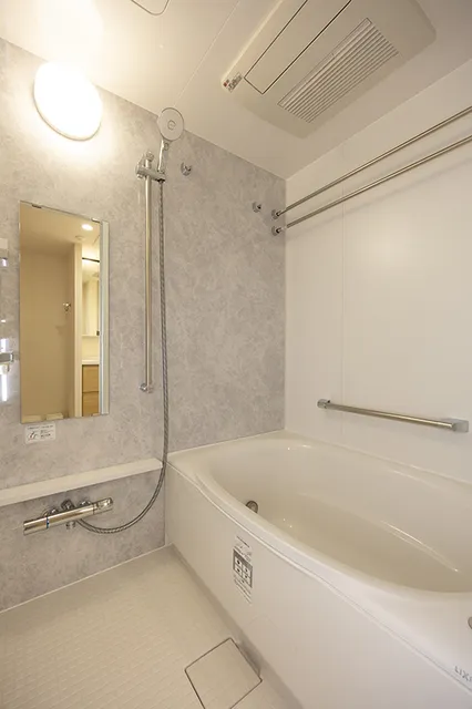 Park City Nakano The Tower Breeze - Interior - ["Flooring", "Plumbing fixture", "Floor"]