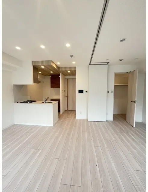 Comforia Liv Bunkyo Gokokuji - Interior - ["Flooring", "Floor", "Wood"]