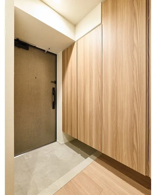 Comforia Liv Nishioshima SOUTH - Interior - ["Flooring", "Wood", "Interior design"]