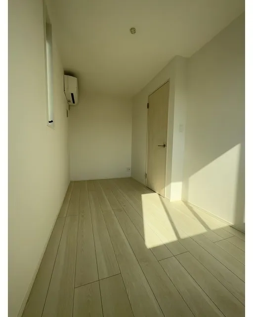 Kolet Oshima #07 - Interior - ["Flooring", "Floor", "Wood"]